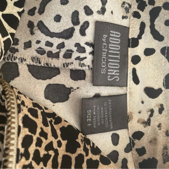 Chico’s (Additions) Sleeveless Animal Print Zipper Dress.  Size 1 - Picture 7 of 10